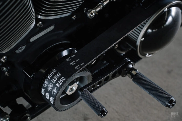 Harley-davidson springer softail bật chế độ giảm cân đến từ rough crafts - 8