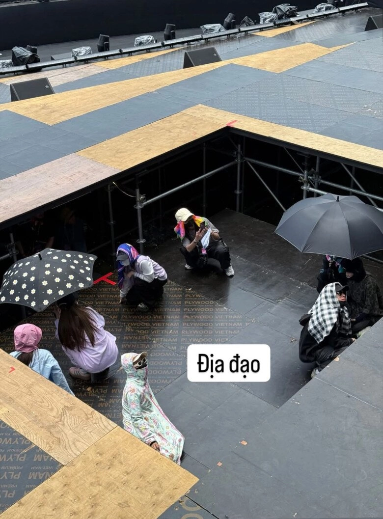 Không còn mê quyến rũ dàn chị đẹp hot nhất vbiz trùm kín mặt mũi lên đồ không chừa một khoảng hở - 9