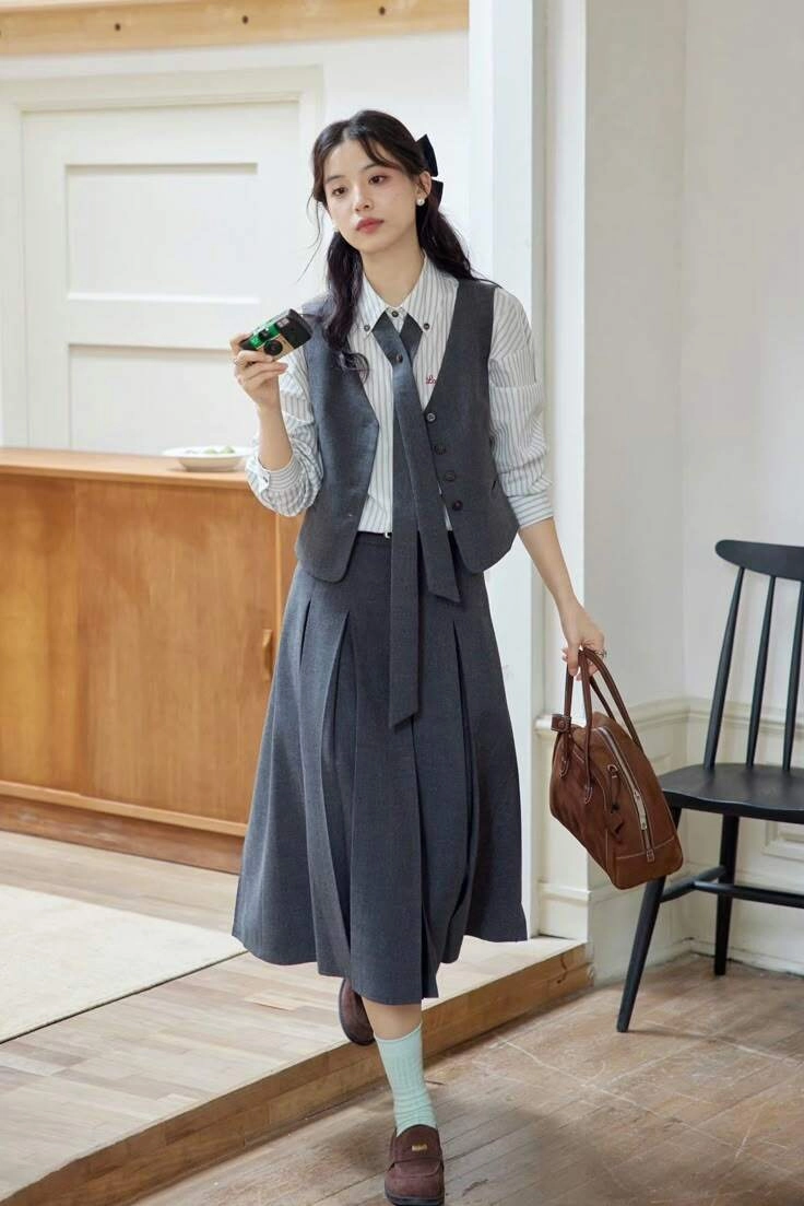 Không phải áo quần đây là món đồ hội sành đang săn đón hết gắn cổ áo nay cài lên cả tóc - 20