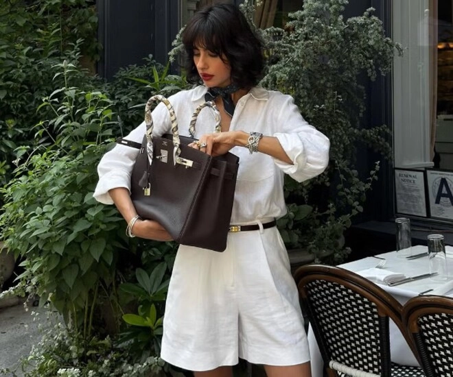 Kiểu quần short thanh lịch cho nàng công sở diện đi làm thoải mái mát mẻ mà vẫn giữ trọn vẻ chuyên nghiệp - 1