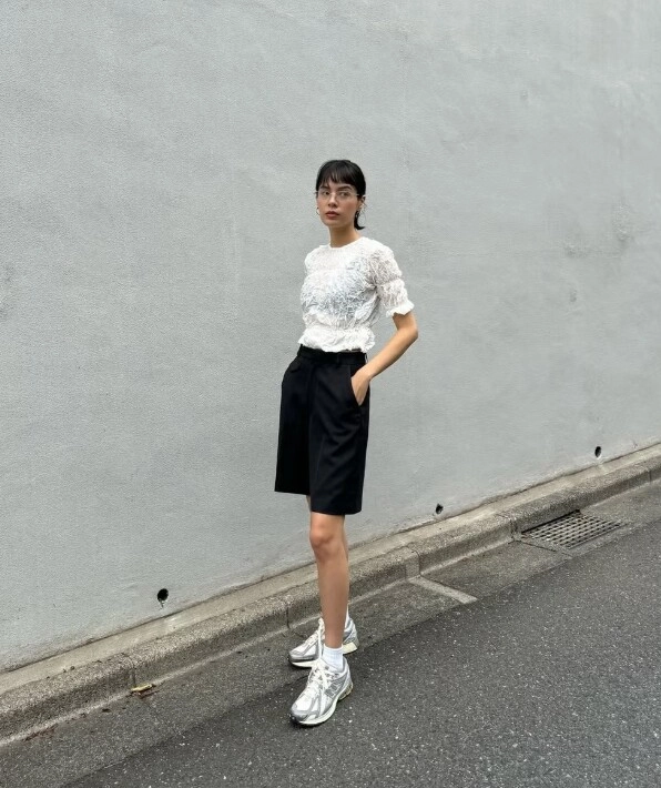 Kiểu quần short thanh lịch cho nàng công sở diện đi làm thoải mái mát mẻ mà vẫn giữ trọn vẻ chuyên nghiệp - 7