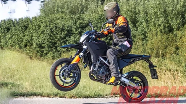Ktm 390 smc r 2025 lộ ảnh chạy thử phải chăng là cố ý - 1