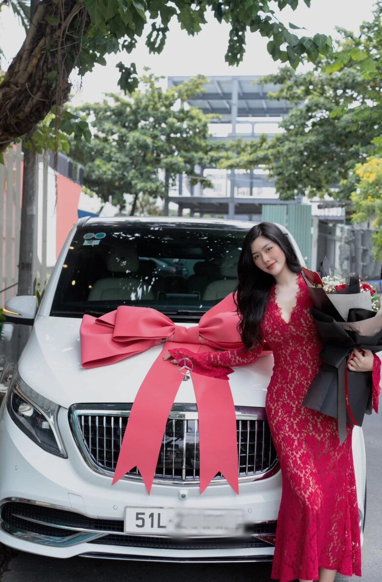 Lộ diện thí sinh 1m81 giàu nhất cuộc thi hoa hậu hoàn vũ việt nam từng là đàn em ngọc trinh - 3