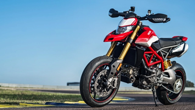 Lộ tin ducati đang nghiên cứu một chiếc thể thao động cơ v-twin có giá dễ tiếp cận hơn panigale v2 - 2