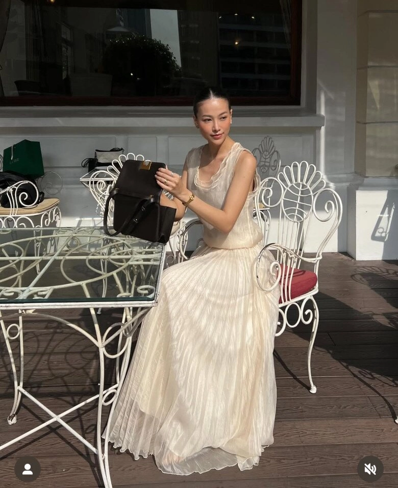 Loạt mỹ nhân khắp mọi nơi lên đồ chào hè phong cách đa dạng nhưng đều gợi cảm hết nấc - 7
