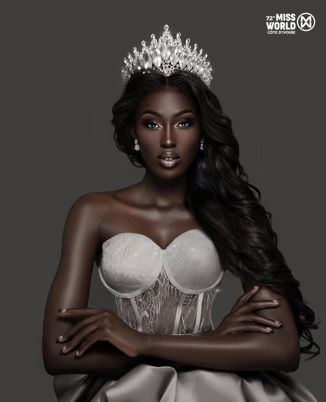 Miss world 2025 choáng ngợp trước nhan sắc ma mị của hoa hậu bờ biển ngà - 4
