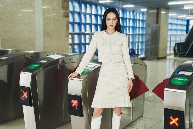 Một á hậu việt khoe khéo từng kiếm 200 triệu một tháng đời thường ăn mặc bình dân bất ngờ - 4