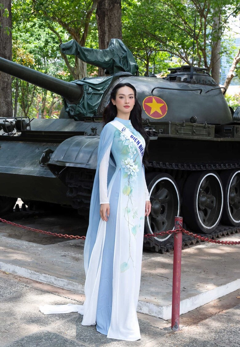 Một á hậu việt khoe khéo từng kiếm 200 triệu một tháng đời thường ăn mặc bình dân bất ngờ - 7