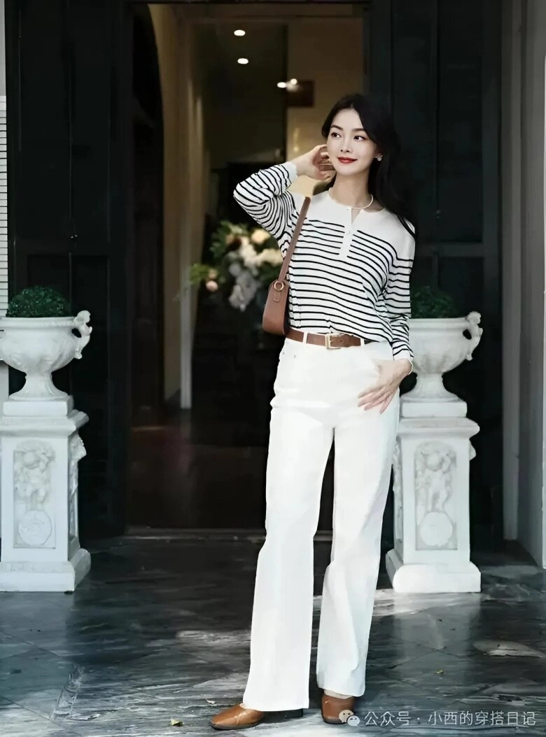 Mùa xuân mặc quần ống rộng muốn thời trang và thon thả phải phối cùng 4 kiểu giày này đẹp đến mức ai cũng khen - 6