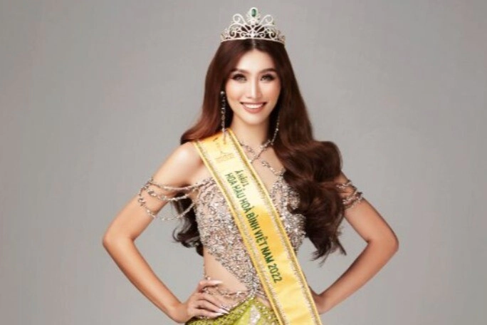 Mỹ nhân việt từng bỏ cuộc sát giờ cuộc thi hoa hậu diễn ra năm 28 bất ngờ lên ngôi á hậu - 2