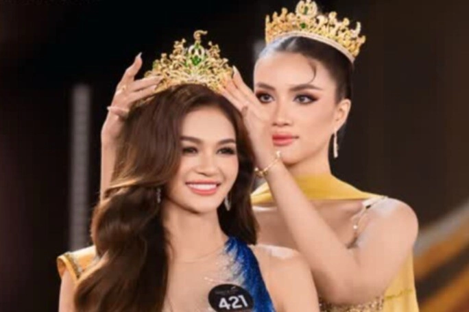 Mỹ nhân việt từng bỏ cuộc sát giờ cuộc thi hoa hậu diễn ra năm 28 bất ngờ lên ngôi á hậu - 4