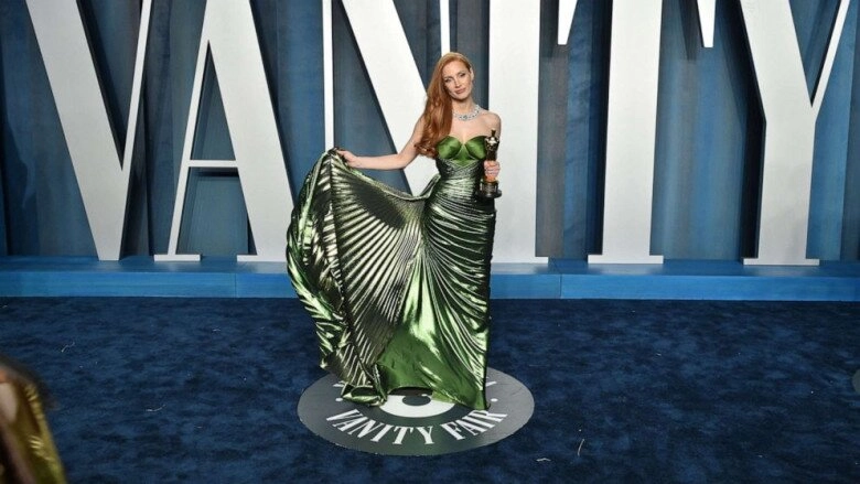 Những người phụ nữ đoạt giải oscar mặc trang phục gì sử dụng váy áo của thương hiệu này có cơ hội giành giải - 13