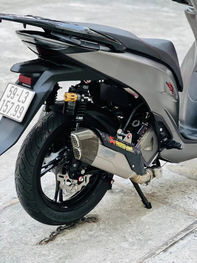 Sh độ khẩu pháo kịch độc của chiếc xe adventure đình đám nhà ducati - 6