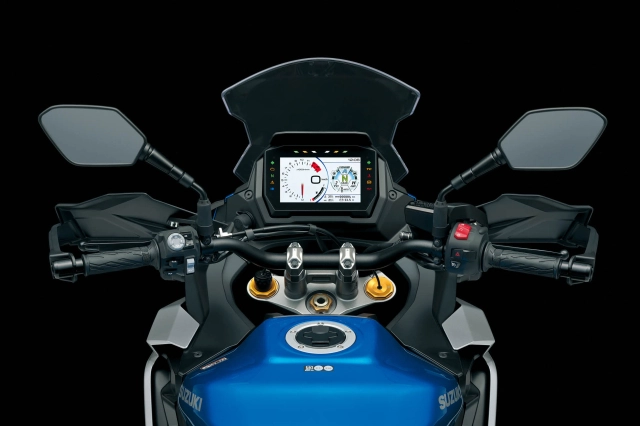 Suzuki gsx-s1000gx 2025 được hãng làm mới về cả màu sắc lẫn giá bán - 3