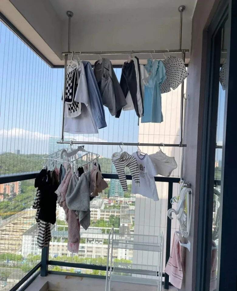 Tạisao người giàu không phơi quần áo ở ban công 4 thiết kế này vừa đẹp vừa tiện lợi - 6