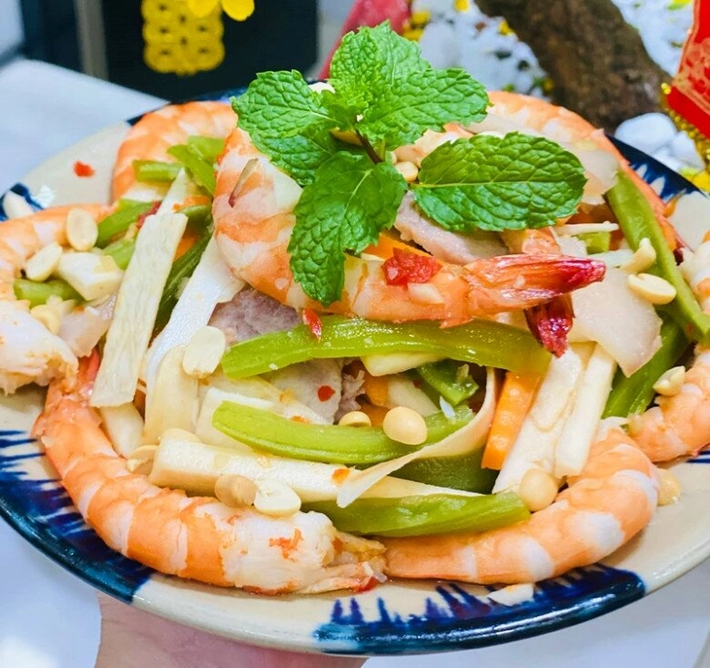 Thịt luộc thừa sau tết đem làm gỏi cổ hũ dừa giòn ngon chua chua ngọt ngọt siêu hấp dẫn - 8