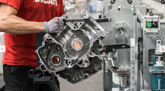 Thực hư động cơ ducati v2 mới không có desmo nhưng hiệu suất đánh giá ngang 1000 phân khối - 6