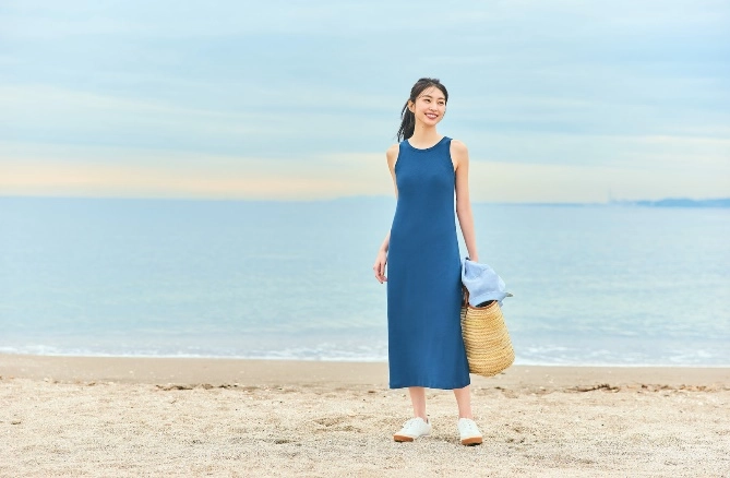Uniqlo ra mắt loạt kiểu dáng và màu sắc mới cho trang phục bra top - 5