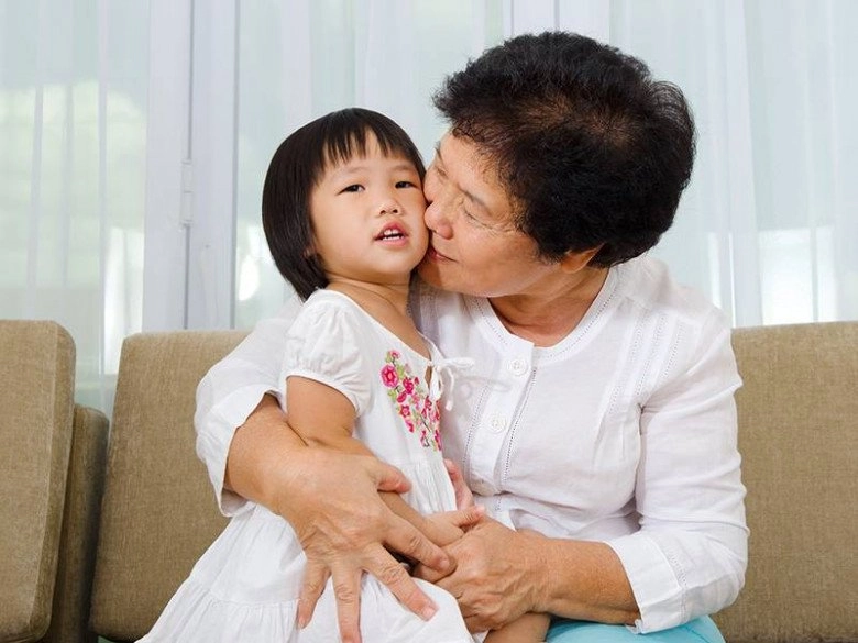 10 nămchăm cháu nội không lấy 1 đồng cônglúc cháu lớn khôn tôi phải xách giỏ về quê trong nước mắt - 1