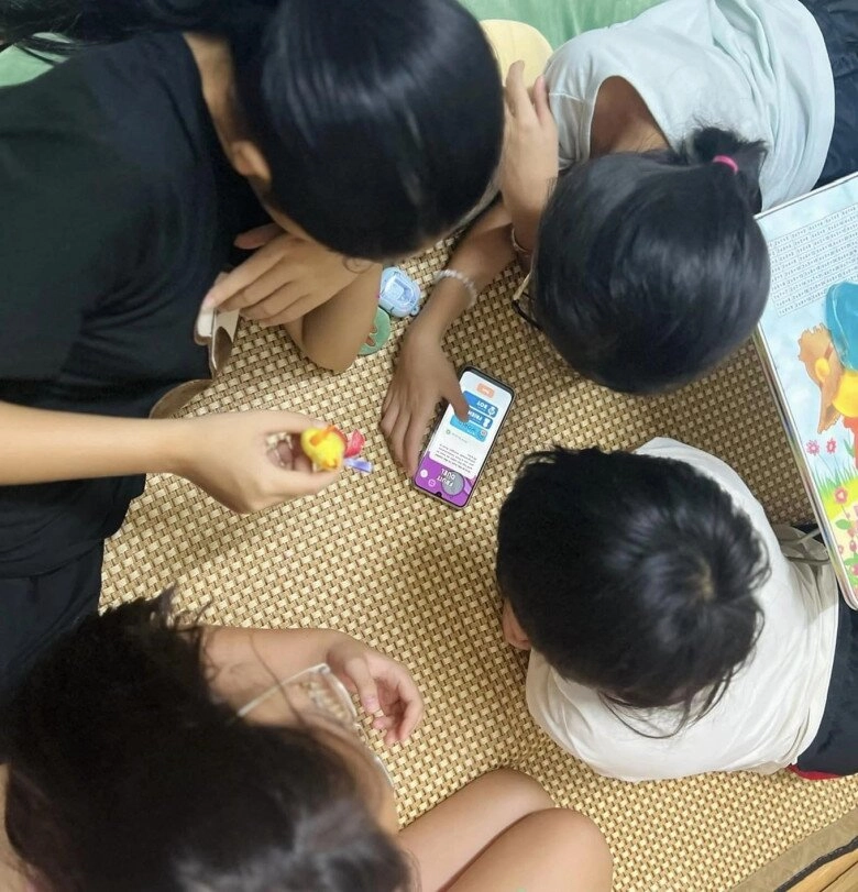 13 đứa cháu về mừng thọ ông 80 tuổi nhưng chỉ lo bấm điện thoại dân tình tranh luận gay gắt - 3