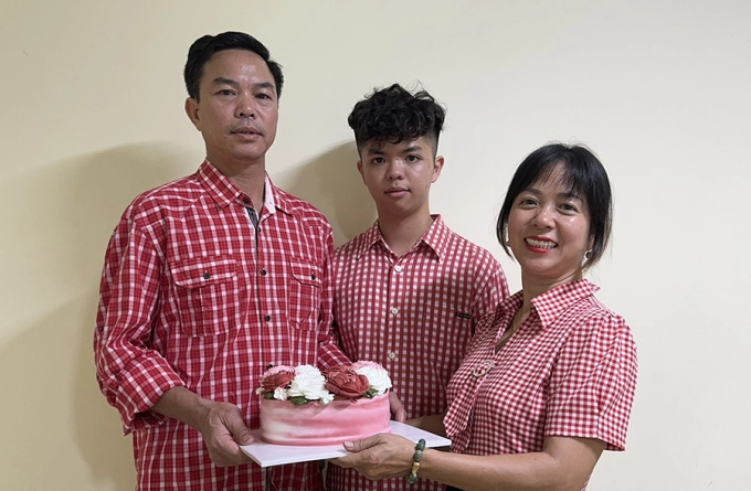 17 năm đưa con trai tự kỷ thành học sinh giỏi quốc gia - 2