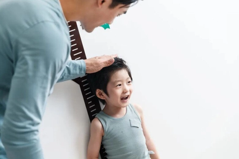 2 nàng hậuviệtđều cao 1m8 lấy chồng cao 1m82 2m chiều cao con trai con gái đều cực phẩm - 9