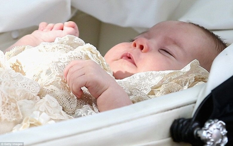 25 năm hoàng gia anh mới có tiểu công chúa đẹp tuyệt trần là bé gái sớm nhất được thừa kế ngai vàng - 5