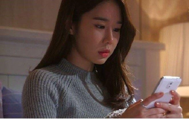2h sáng hàng xóm gọi điện than đêm nào nhà cháu cũng ồn quá tôi hoang mang đáp nhưng cháu không ở nhà - 3