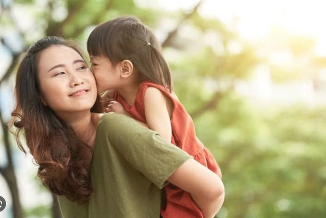 4 cách sống của người mẹ sẽ tác động tích cực đến con giúp tương lai con sáng lạn - 2