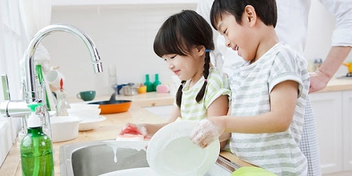 7 việc cha mẹ có con thành công thường làm điều thứ 4 ít ai ngờ đến - 1