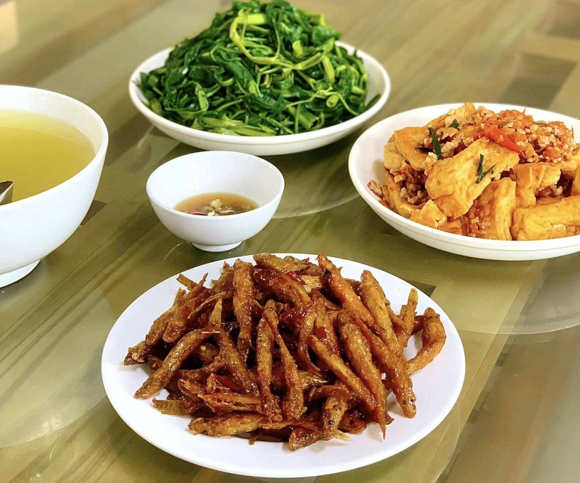 7x chia sẻ loạt bữa ăn nấu cho đồng nghiệp ở cơ quan mâm nào cũng ngon miệng đầy ắp như cơm nhà - 11