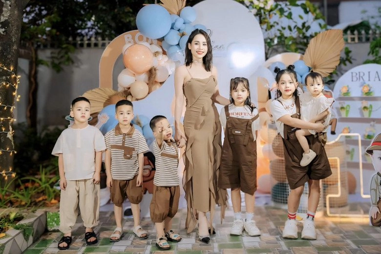 8 năm sòn sòn 6 đứa con mẹ trẻ 9x nghệ an tốn 60 triệutháng tiền bỉm sữa dáng vẫn nuột như gái trẻ - 1