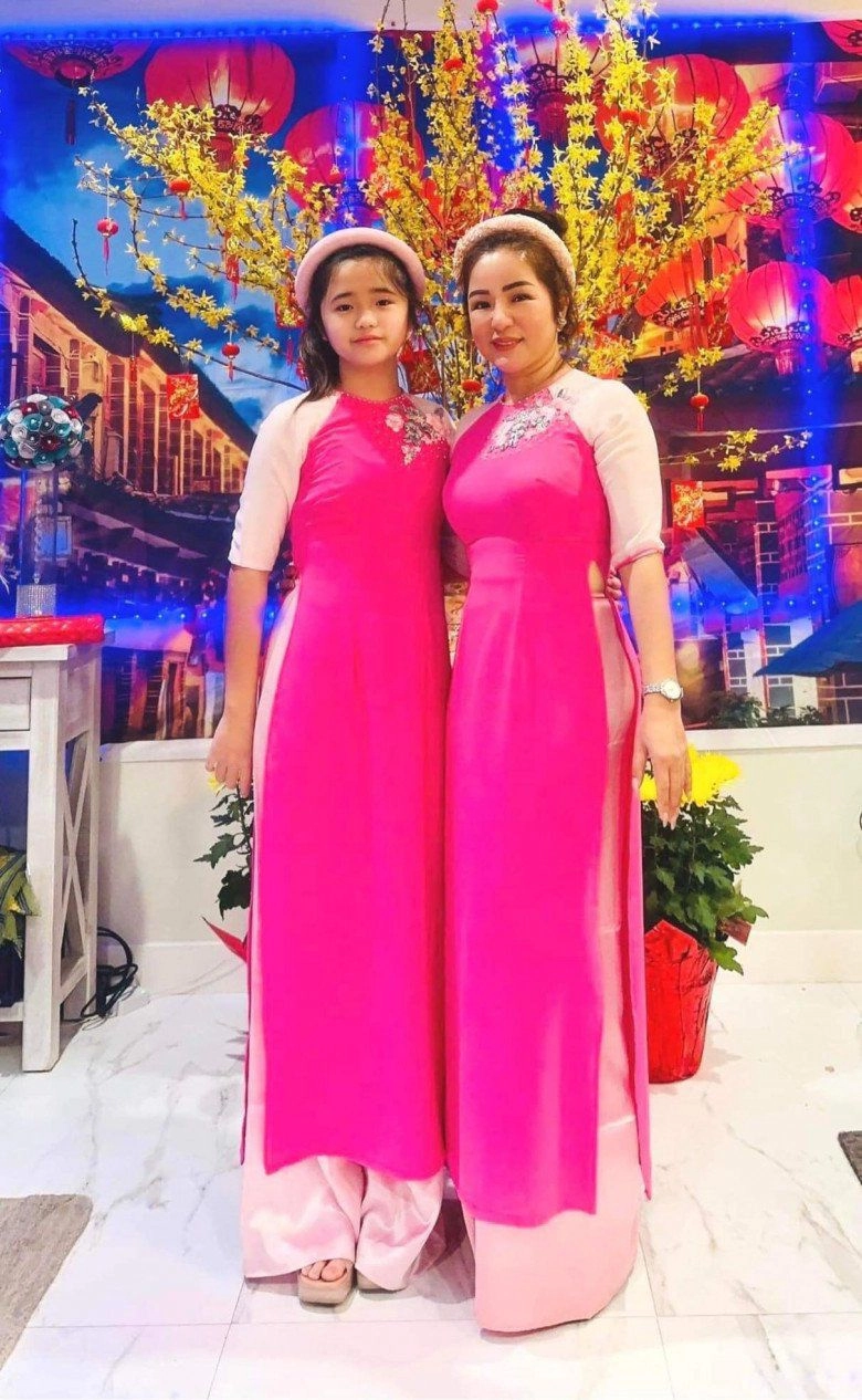 Á hậu việt có 3 biệt thự ở mỹ đặt tên cho con gái vừa hay vừa ý nghĩa cô bé giờ 13 tuổi y như tên gọi - 2