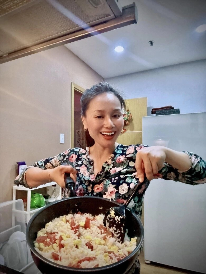 Ấm lòng bữa cơm mẹ ruột nấu cho thu phượng chẳng sơn hào hải vị mà thật quý giá - 7