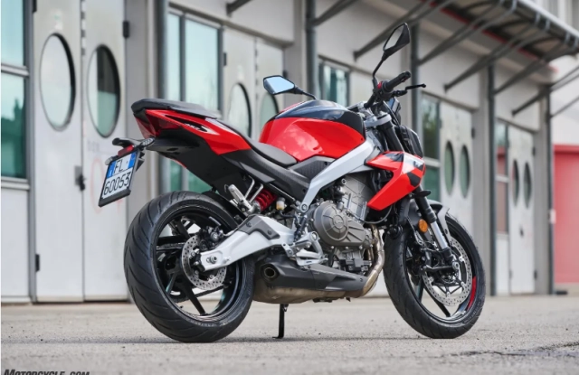 Aprilia tuono 457 2026 có thực sự là mảnh ghép hoàn hảo cho người mới vào cuộc chơi naked bike - 9
