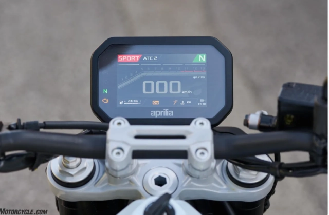 Aprilia tuono 457 2026 có thực sự là mảnh ghép hoàn hảo cho người mới vào cuộc chơi naked bike - 18