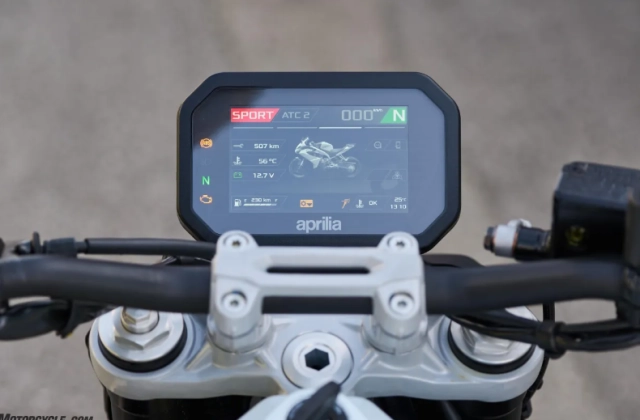 Aprilia tuono 457 2026 có thực sự là mảnh ghép hoàn hảo cho người mới vào cuộc chơi naked bike - 20