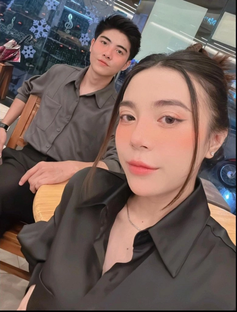 Nàng dâu việt xinh đẹp làm bà chủ đẻ 3 cô con gái mẹ chồng tuyên bố con trai để làm gì nhà này thích con gái - 8