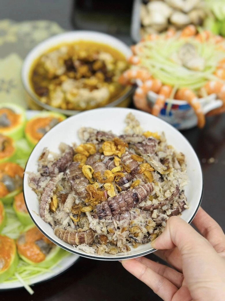 bà trùm chân dài miền bắc và chồng chênh lệch ngoại hình nhưng nhìn mâm cơm là biết lấy đúng người - 18