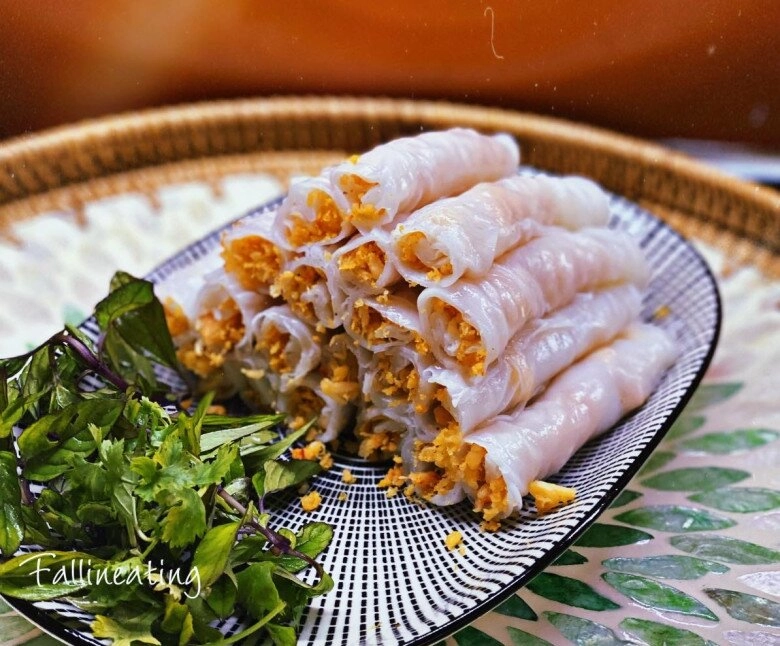 Bánh cuốn tôm đồ sơn thơm ngon đậm đà vị biển - 9