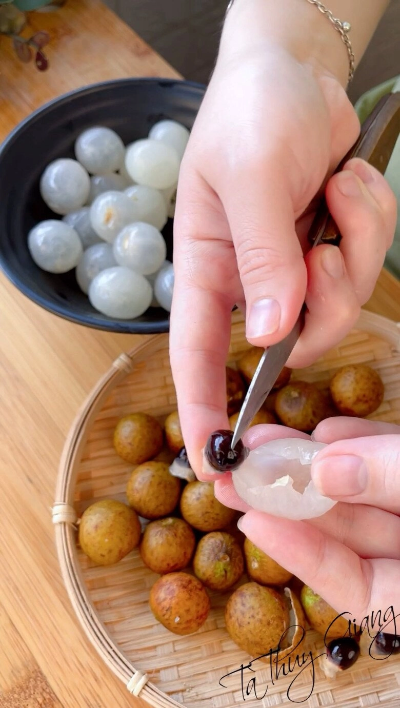 Bánh ô long nhài nhãn đang hot điên đảo làng bánh chị em nào mê thử làm ngay nhé - 13