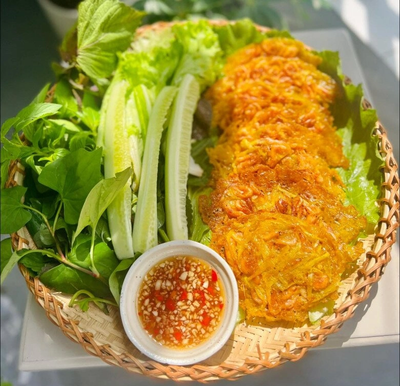 Bánh tép khoai lang thơm nức giòn rụm cuốn cuốn chấm chấm ăn ngon mê - 6