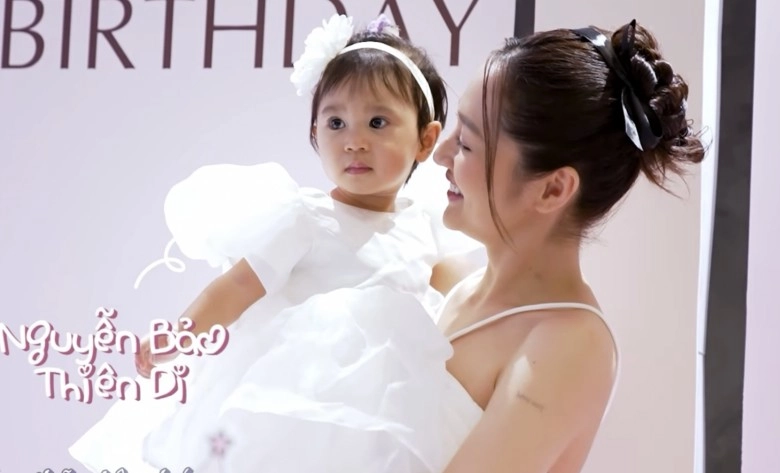 Bảo anh đặt tên con gái theo họ mẹ tên 4 chữ nghe vừa sang vừa ý nghĩa - 2