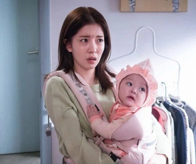 Bảo mẫu lương 10 triệu nghiện mạng xã hội một lần vào tài khoản của cô ta tôi sốc đuổi việc gấp - 1