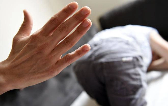 Bảo mẫu lương 10 triệutháng hay đánh mắng con chủ nhà khách tới chơi cứ ngỡ là mẹ chồng - 2