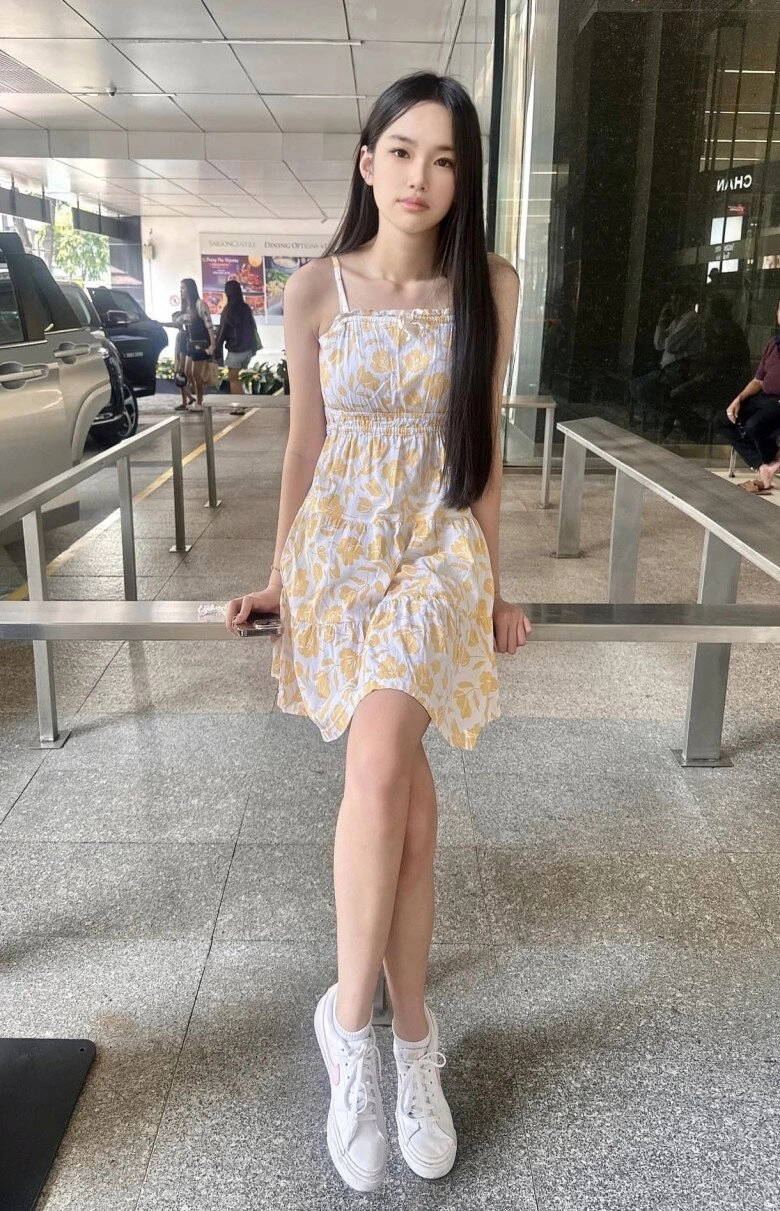 Bé gái ăn mặc giản dị tưởng gái quê đà lạt hóa ra là cháu nội tỷ phú mỹ ở biệt thự 750 tỷ - 5