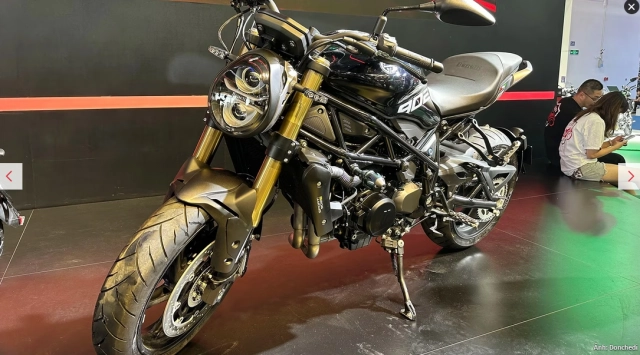 Benelli 902 s đã chính thức ra mắt sau bao ngày ấp ủ - 1