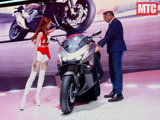 Biker thái lan hào hứng trước sự ra mắt của forza 750 2025 hoàn toàn mới - 4