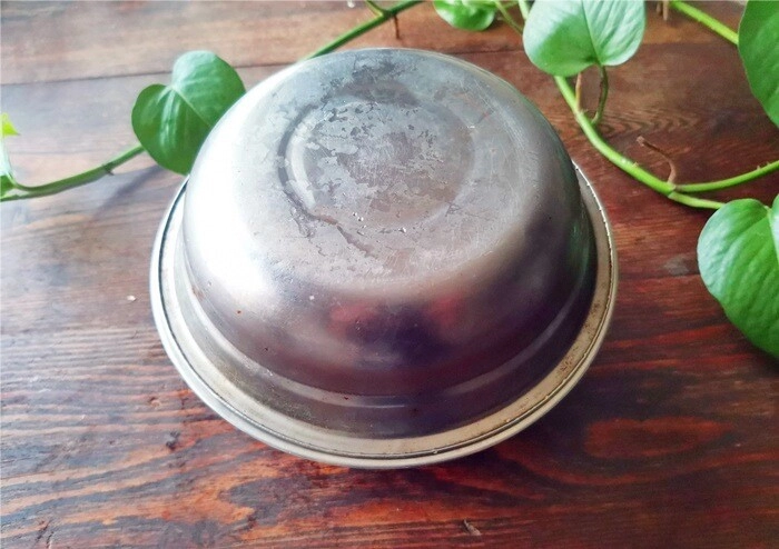 Bóc tỏi bằng tay xưa rồi đây là 4 cách vừa nhanh lại chẳng gây mùi ra tay chị em tham khảo nhé - 1
