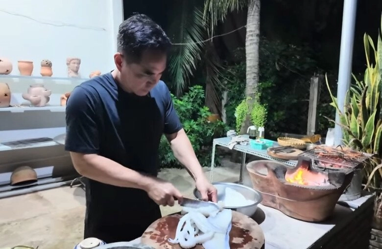 Bữa ăn thơm nức của diễn viên 52 tuổi chưa vợ - trung dũng và mẹ ruột ở căn nhà bình dị - 4